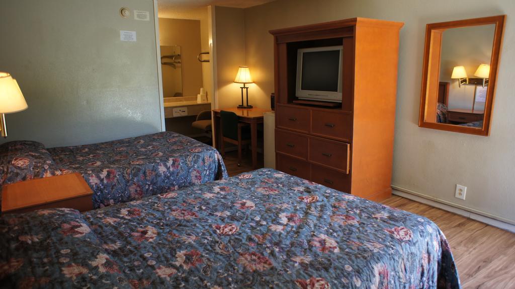 Executive Inn & Suites Orange Dış mekan fotoğraf