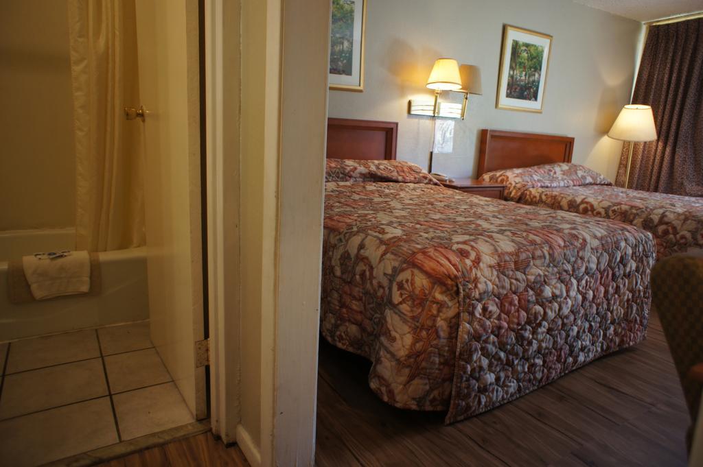 Executive Inn & Suites Orange Dış mekan fotoğraf
