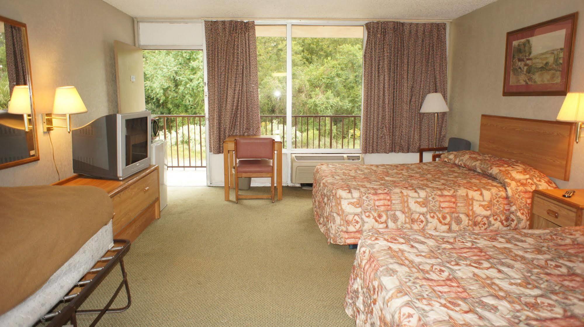 Executive Inn & Suites Orange Dış mekan fotoğraf